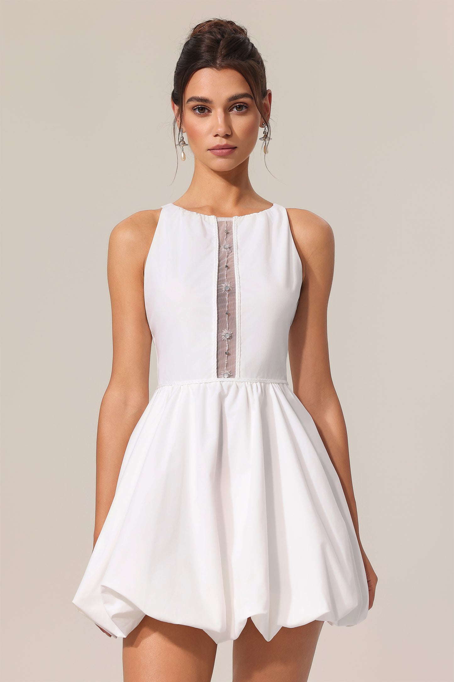Vestido Mini Ferean Decote Redondo Sem Mangas com Recortes