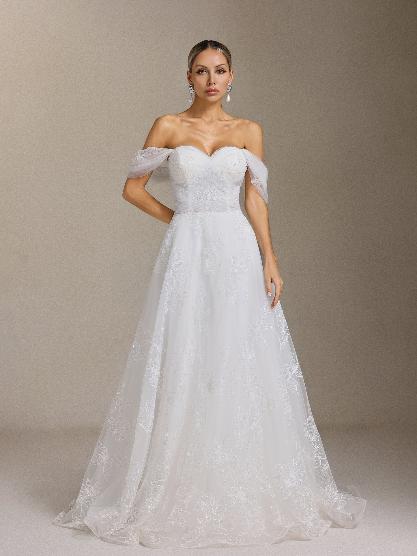 Vestido de Noiva Liama Maxi com Renda Floral e Ombro a Ombro