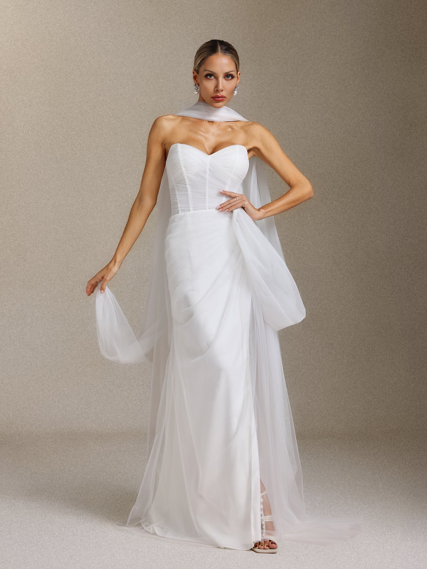 Vestido de Noiva Vanessa Plissado em Gaze Leve, Sem Alças