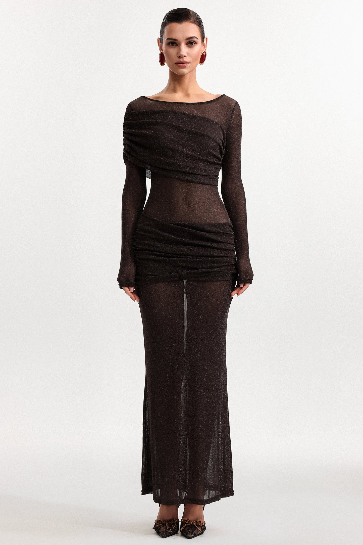 Vestido Maxi Moony em Tule Plissado com Manga Longa