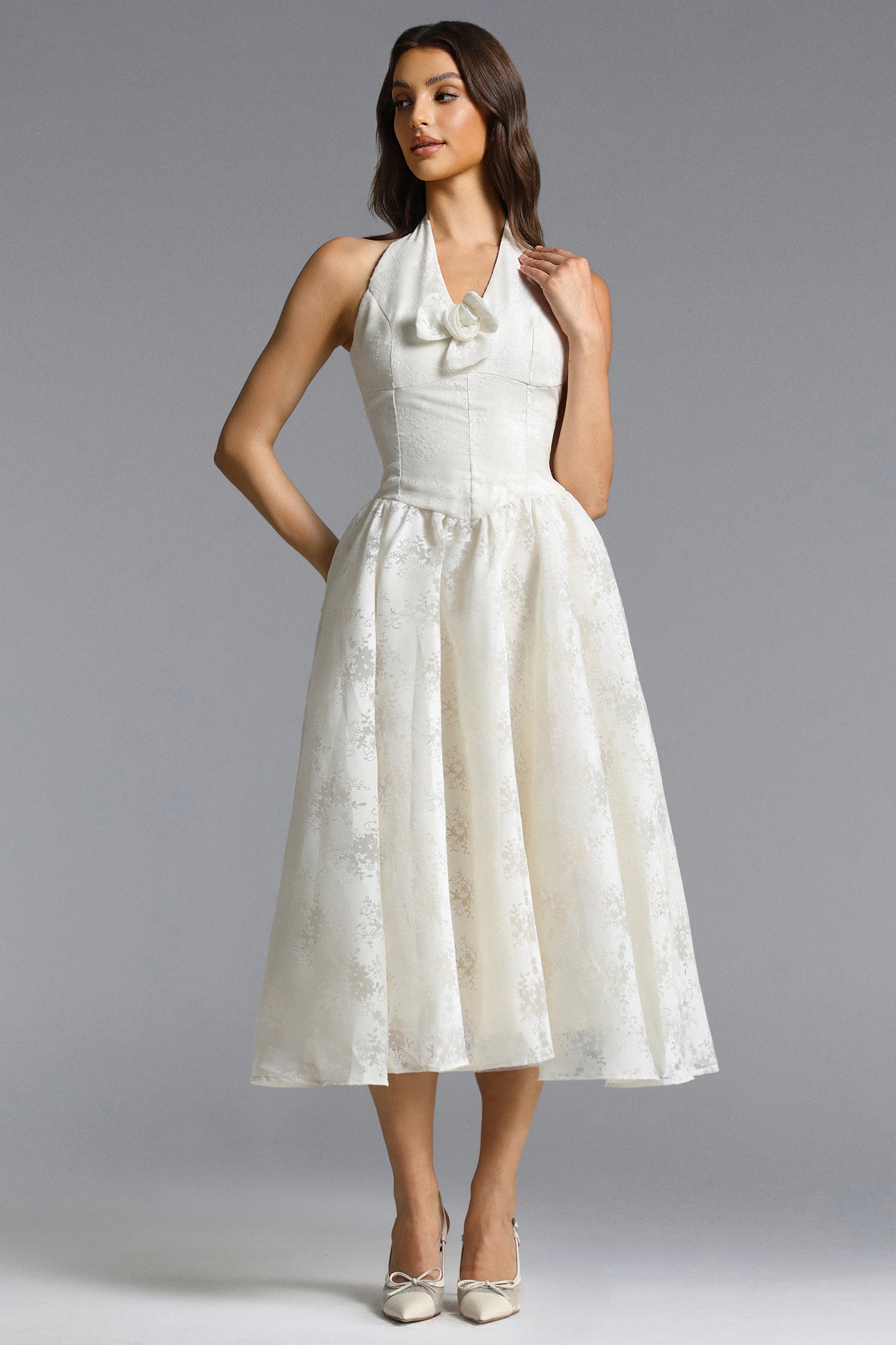 Vestido Longo Delaney com Amarração ao Pescoço e Jacquard Floral