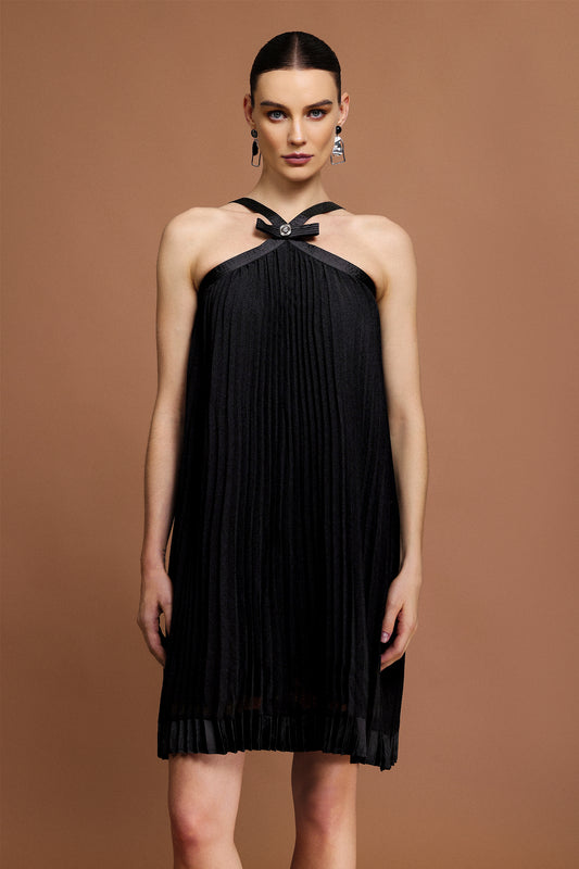 Vestido Salerio com Preguinhas e Laço Frontal