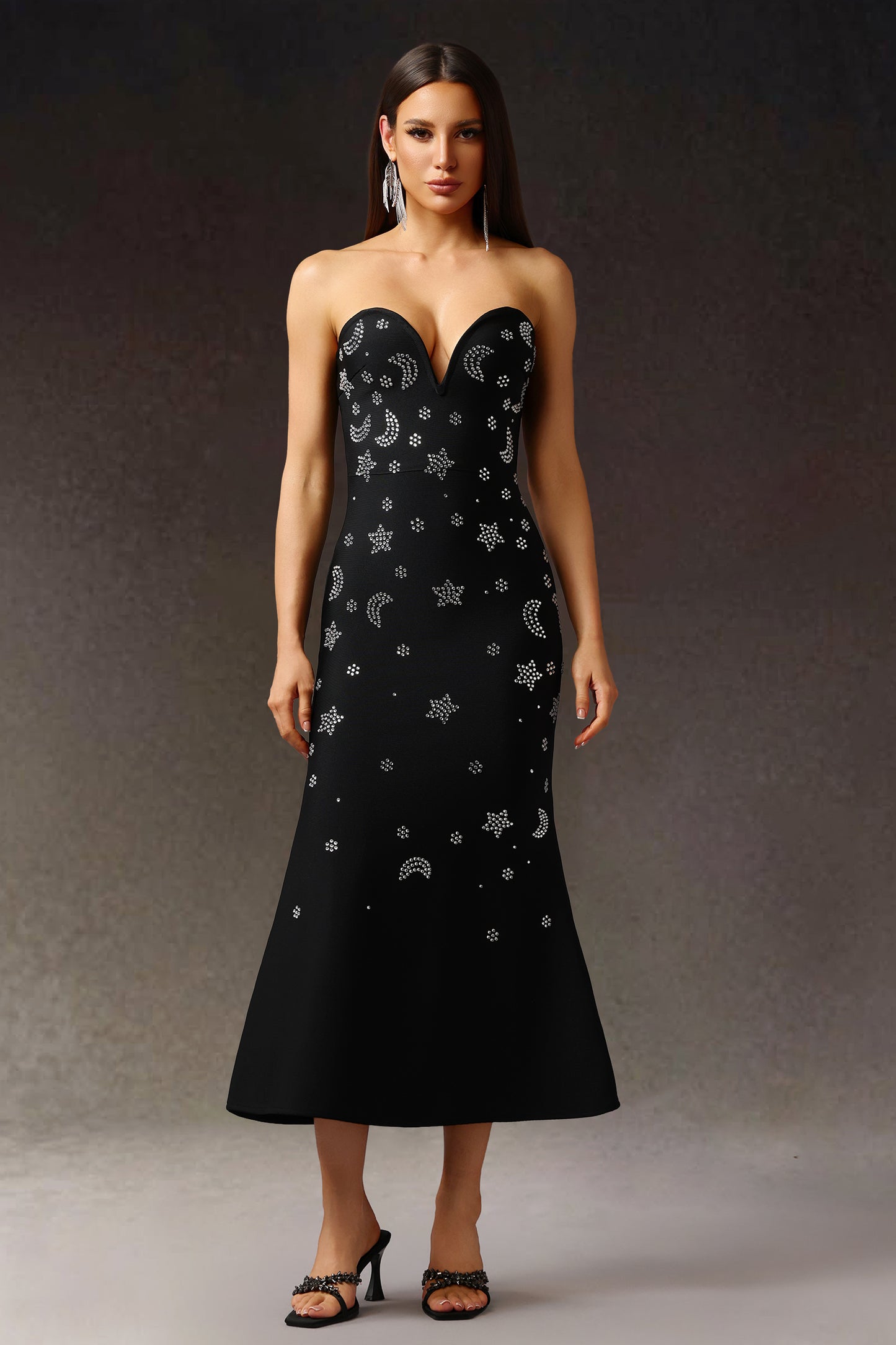 Vestido Maxi Niavia sem Mangas com Decote V e Cauda Sereia