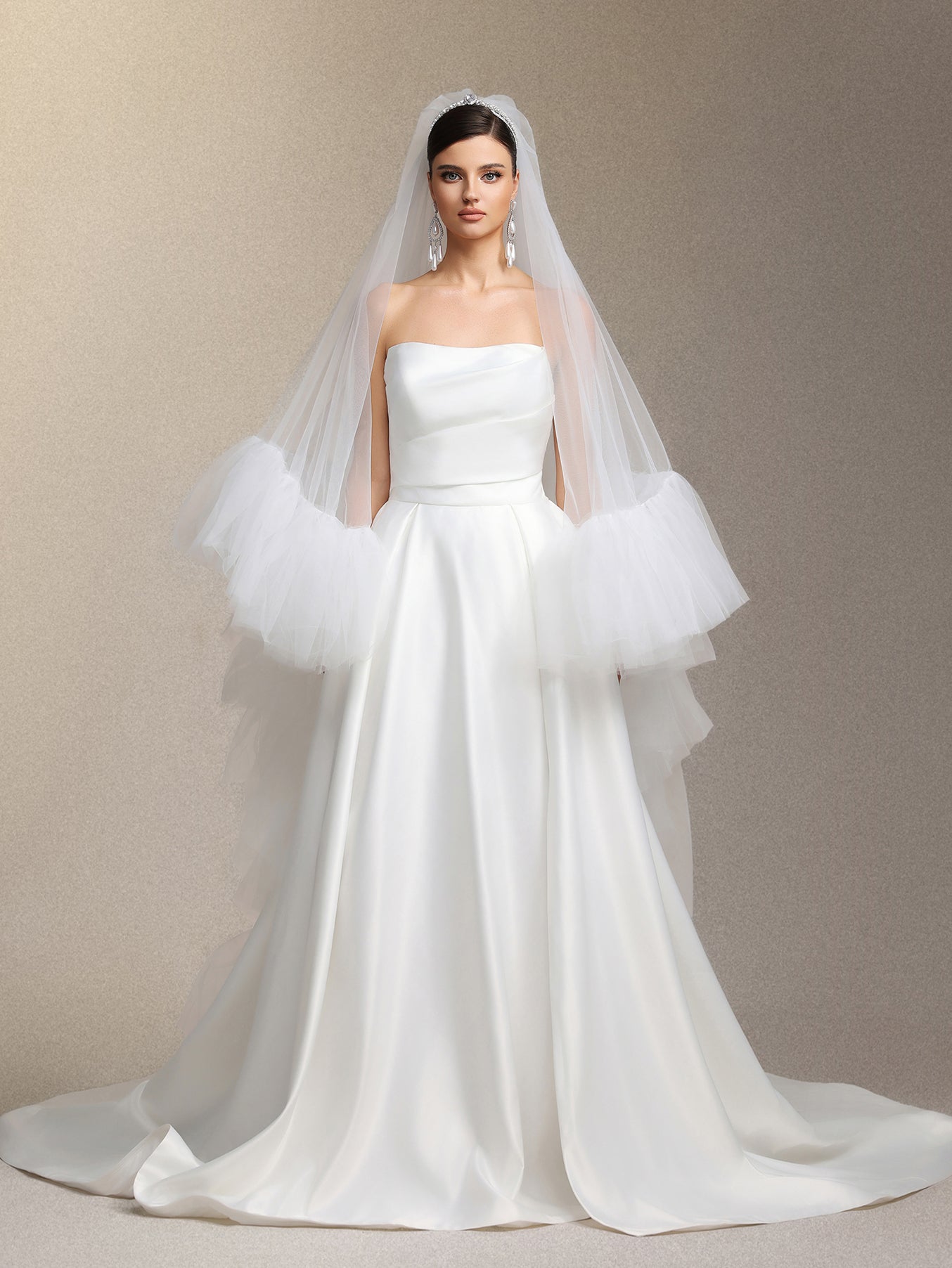 Vestido de Noiva Yahir Maxi sem Alças com Fenda