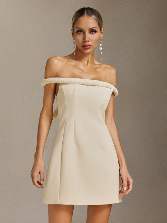 Vestido Larry com Ombros à Mostra