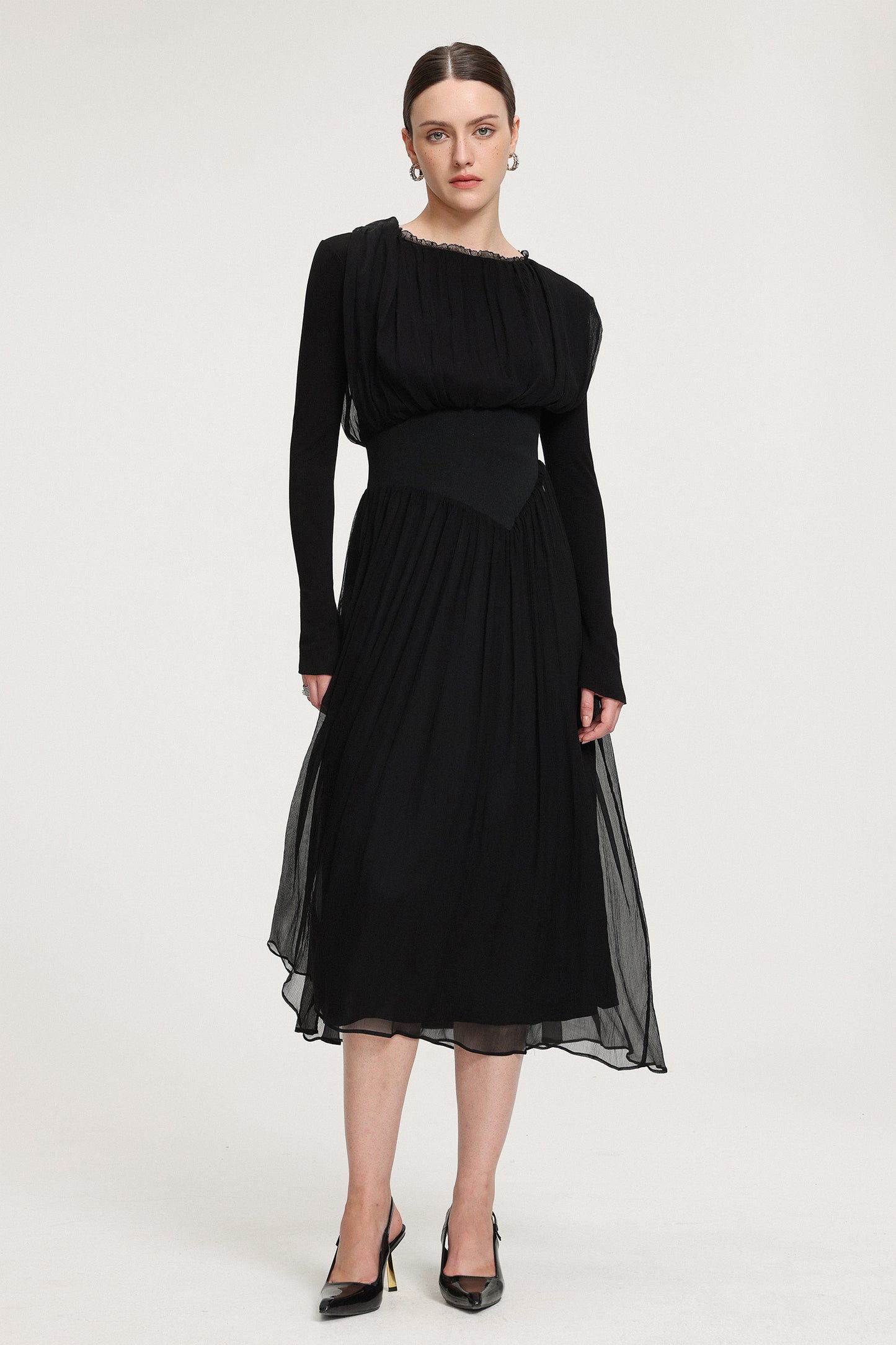 Vestido Midi em Chiffon com Pregas