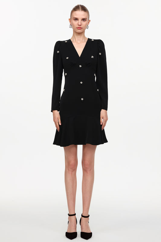 Vestido Mini Jiusi com Decote V, Manga Longa e Aplicações