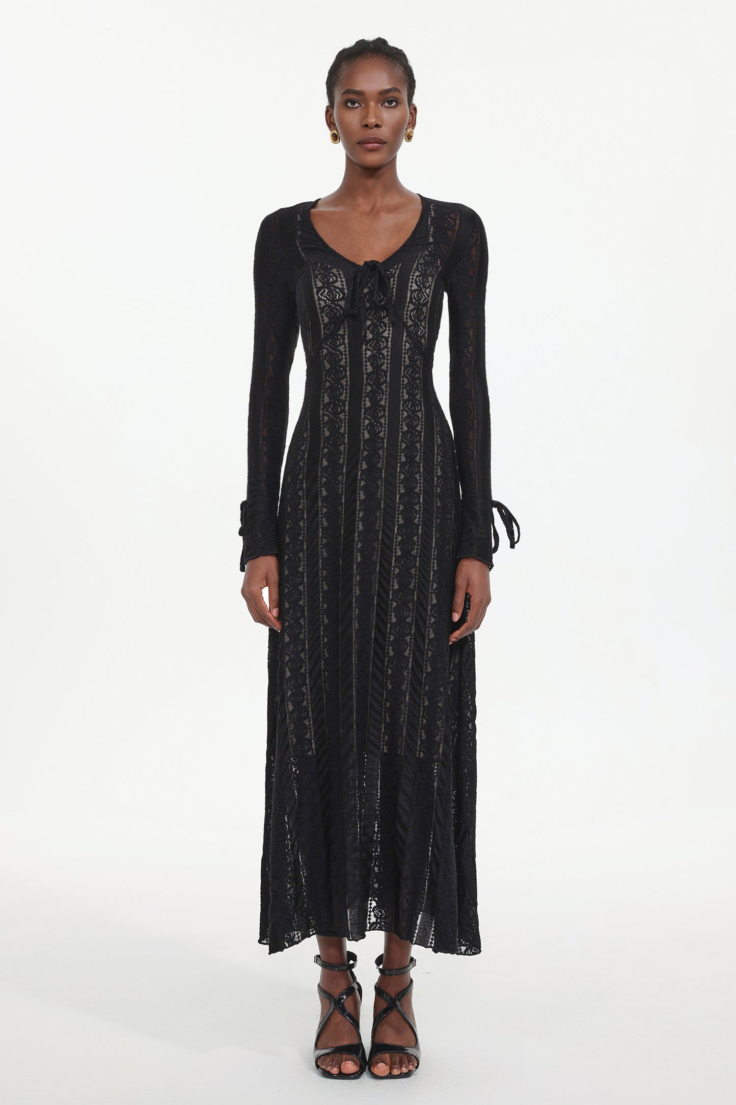 Vestido Katya em Renda com Laço