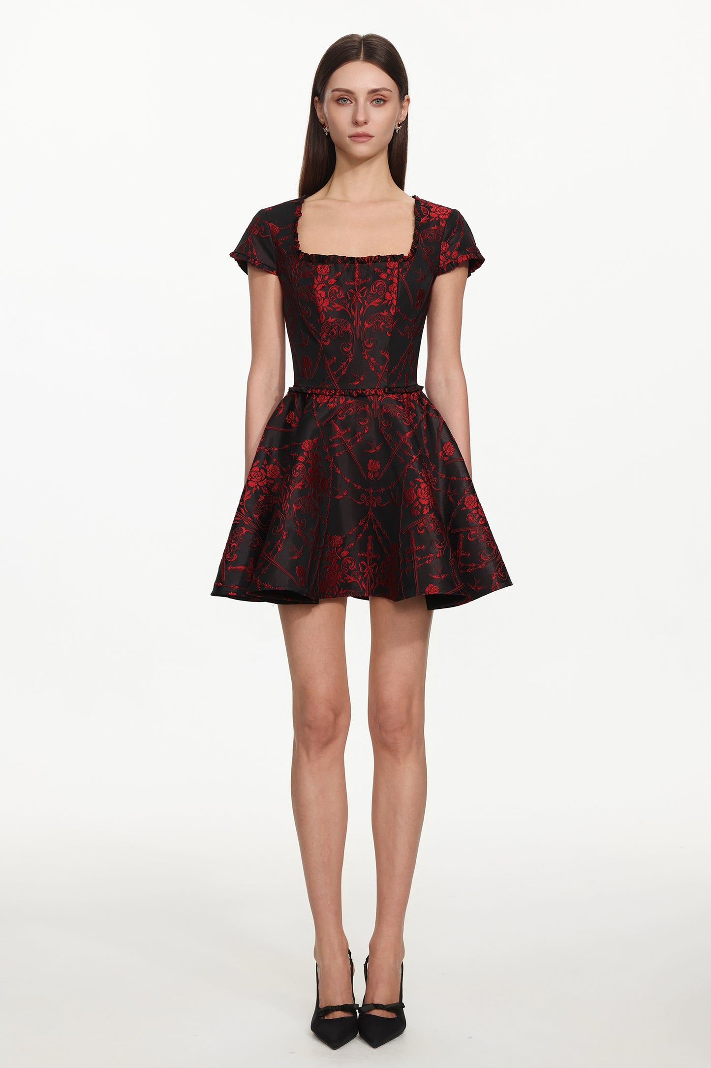 Vestido Mini Gail em Algodão com Decote Quadrado e Manga Curta