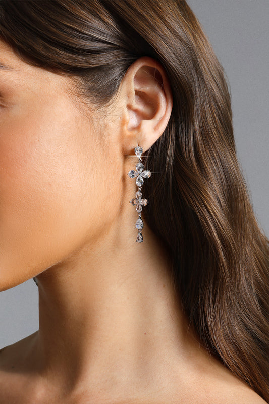 Brincos Yako Flor com Diamantes