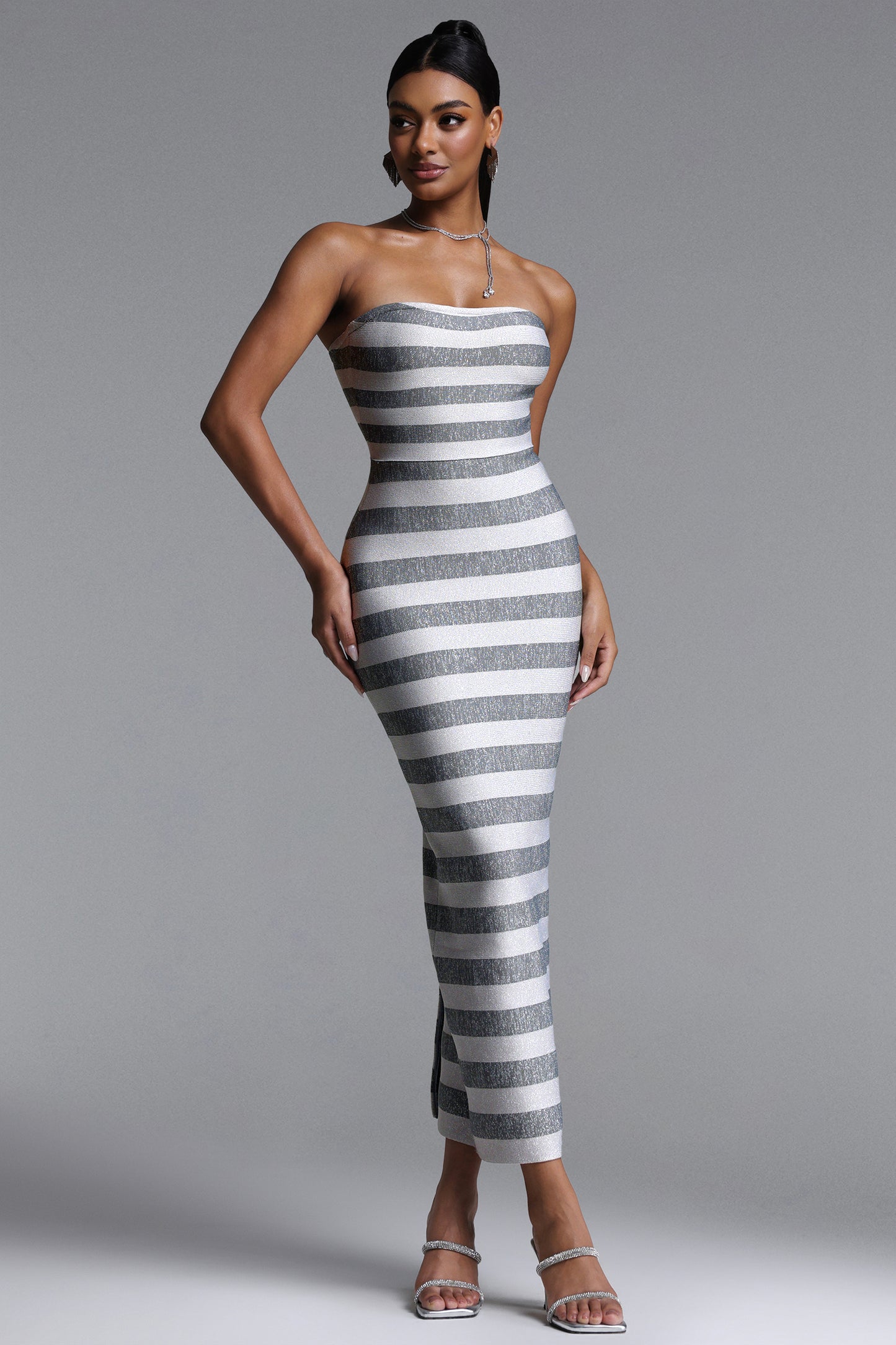 Vestido Maxi Junya Chic Sem Alças Listrado