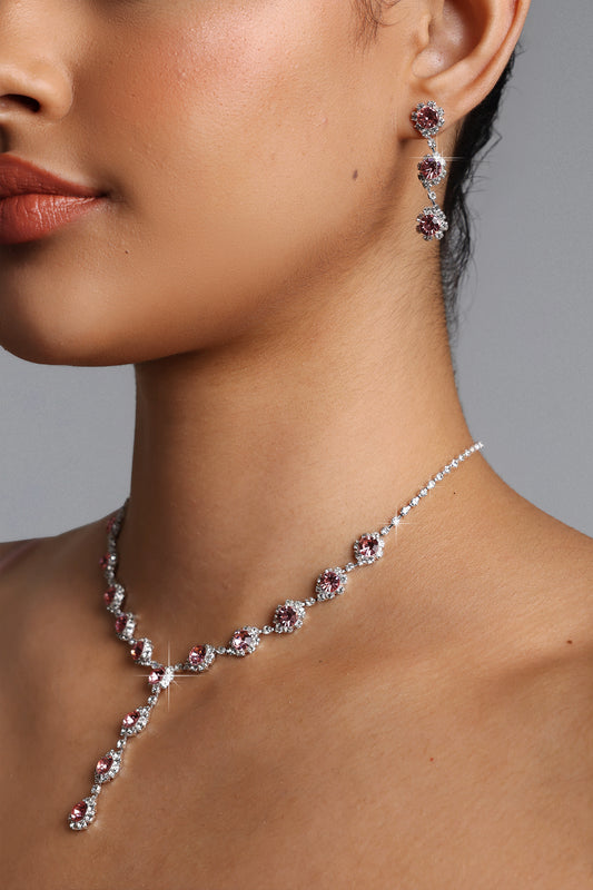 Colar e Brincos Uri em Cristal com Detalhe Y e Halo