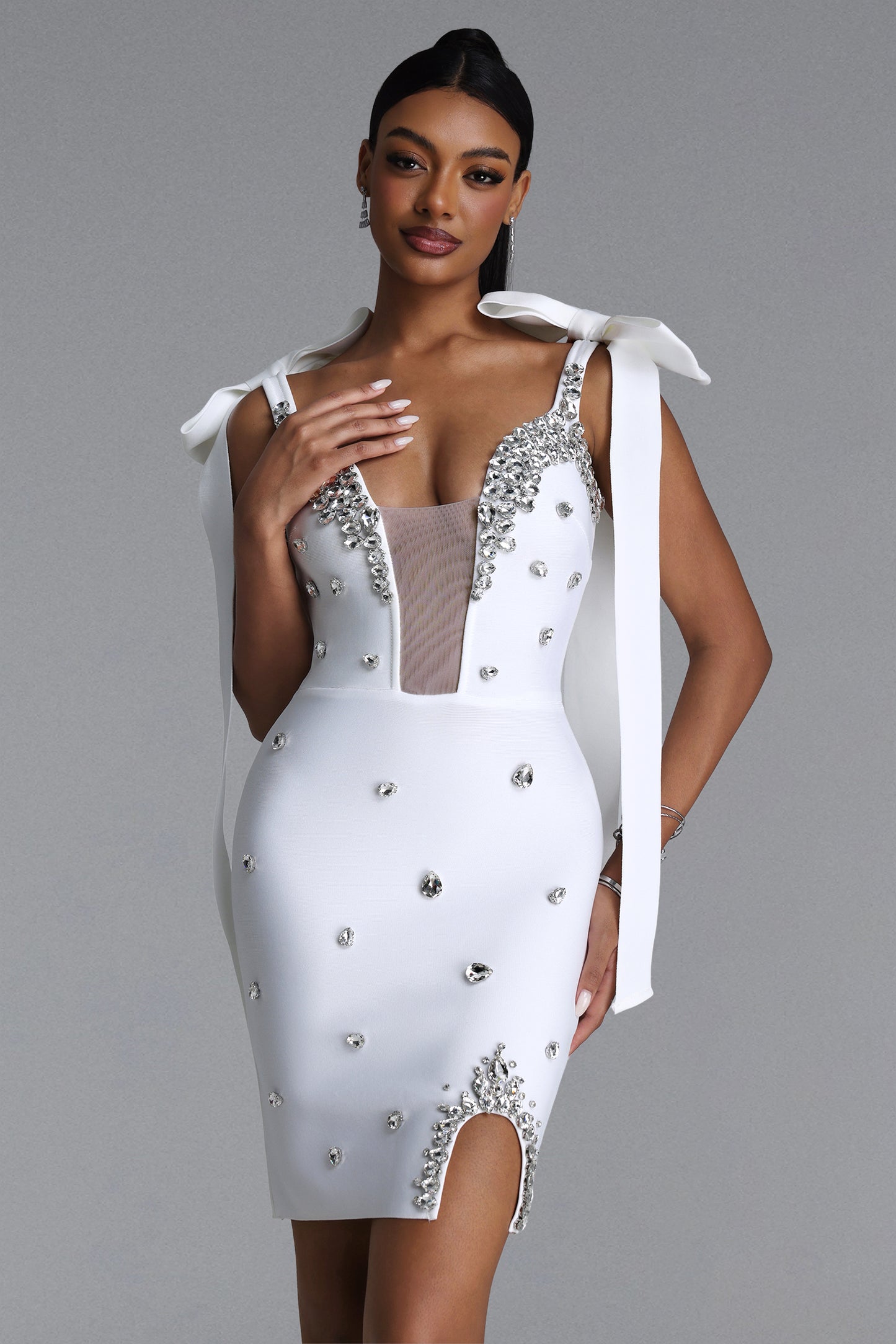 Vestido Mini Zatte Sexy com Laço e Rhinestones
