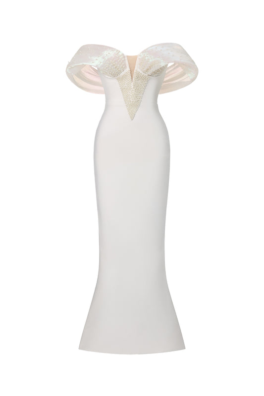 Vestido Maxi Sharina com Ombros à Mostra e Pérolas