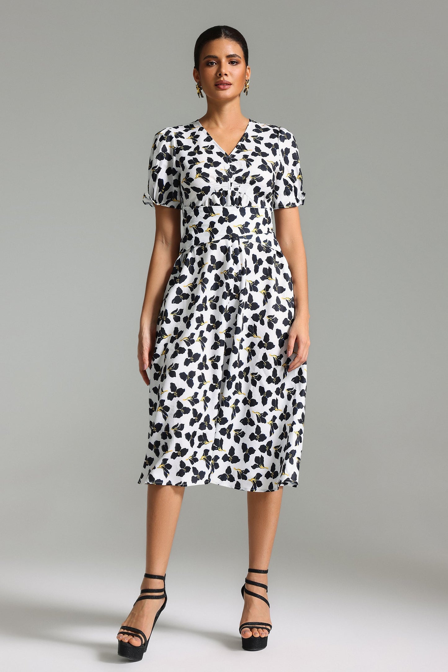 Vestido Midi Ienee com Decote em V e Estampa