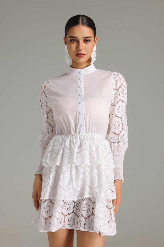 Vestido Uiala com Manga Longa e Renda Sobreposta