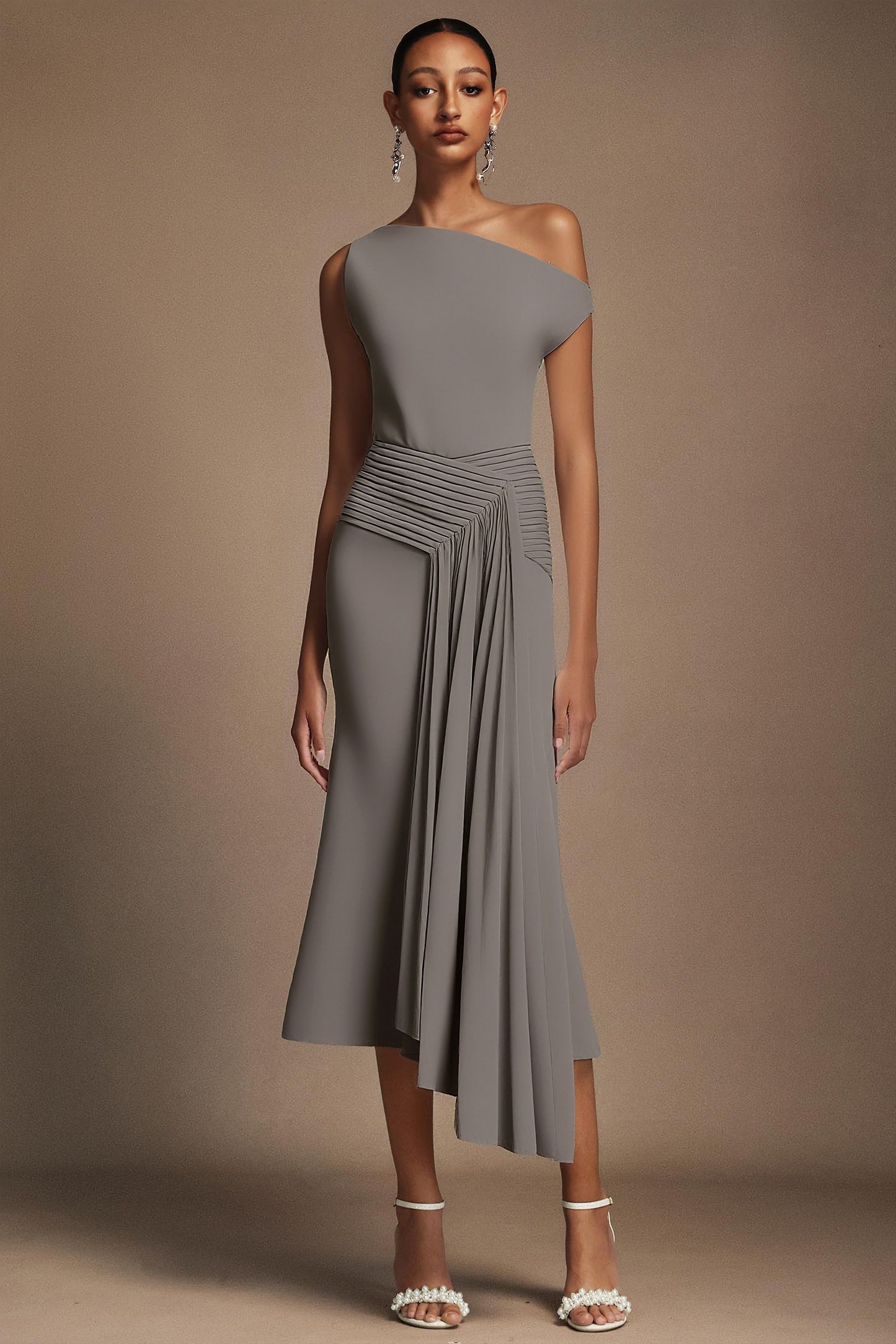 Vestido Midi Paulina Ombro Oblíquo Cinza